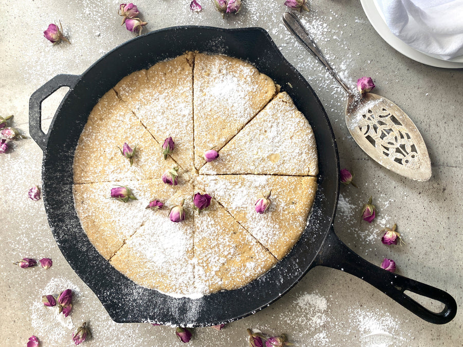 Buttery Cardamom Shortbread