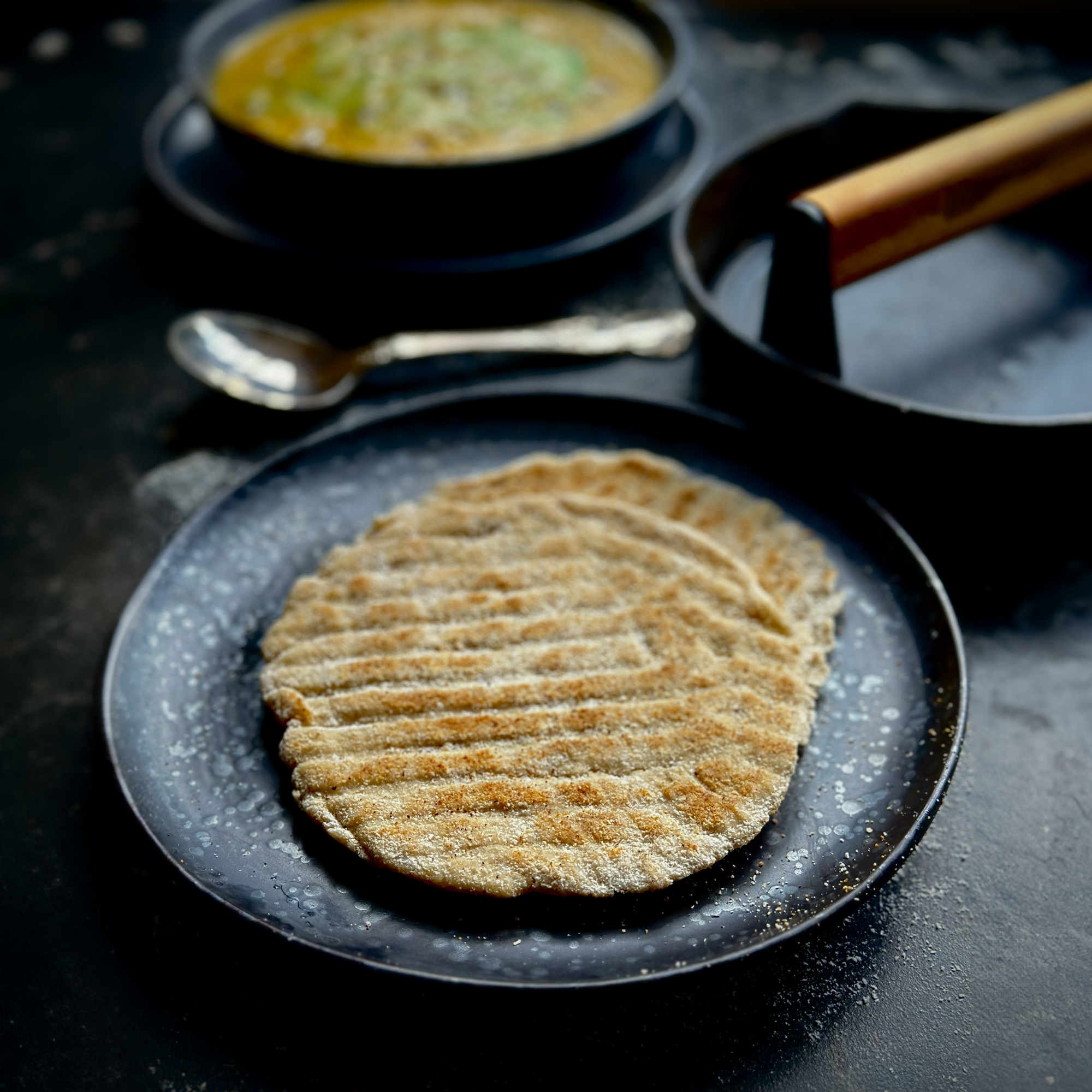 18cm Handcrafted Cast Iron Smash Burger Press