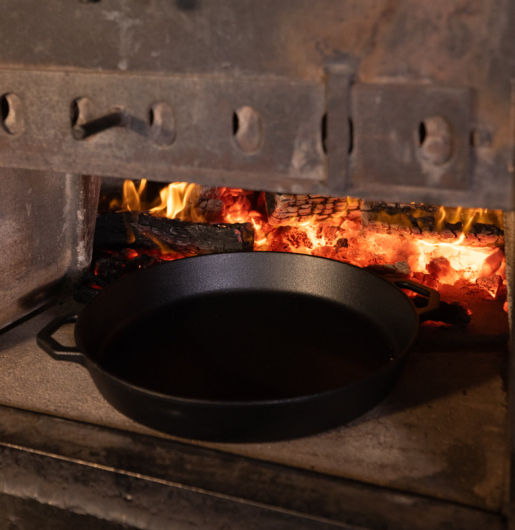 The Grande Legacy Pan by Ironclad Co. Handcrafted 36cm Cast Iron Pan