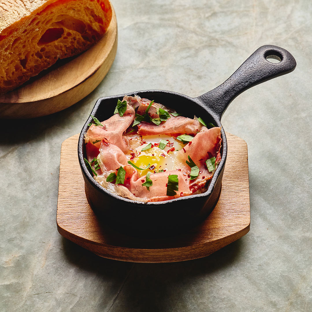 The Ironclad Jr. 10cm Seasoned Cast Iron Pan