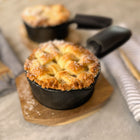 The Ironclad Jr. 10cm Seasoned Cast Iron Pan