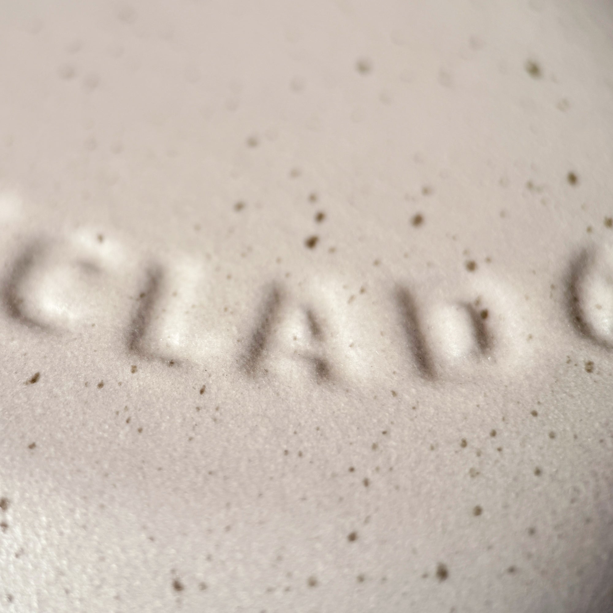 28cm Salt Stone Satin Enamel Legacy Pan & Lid