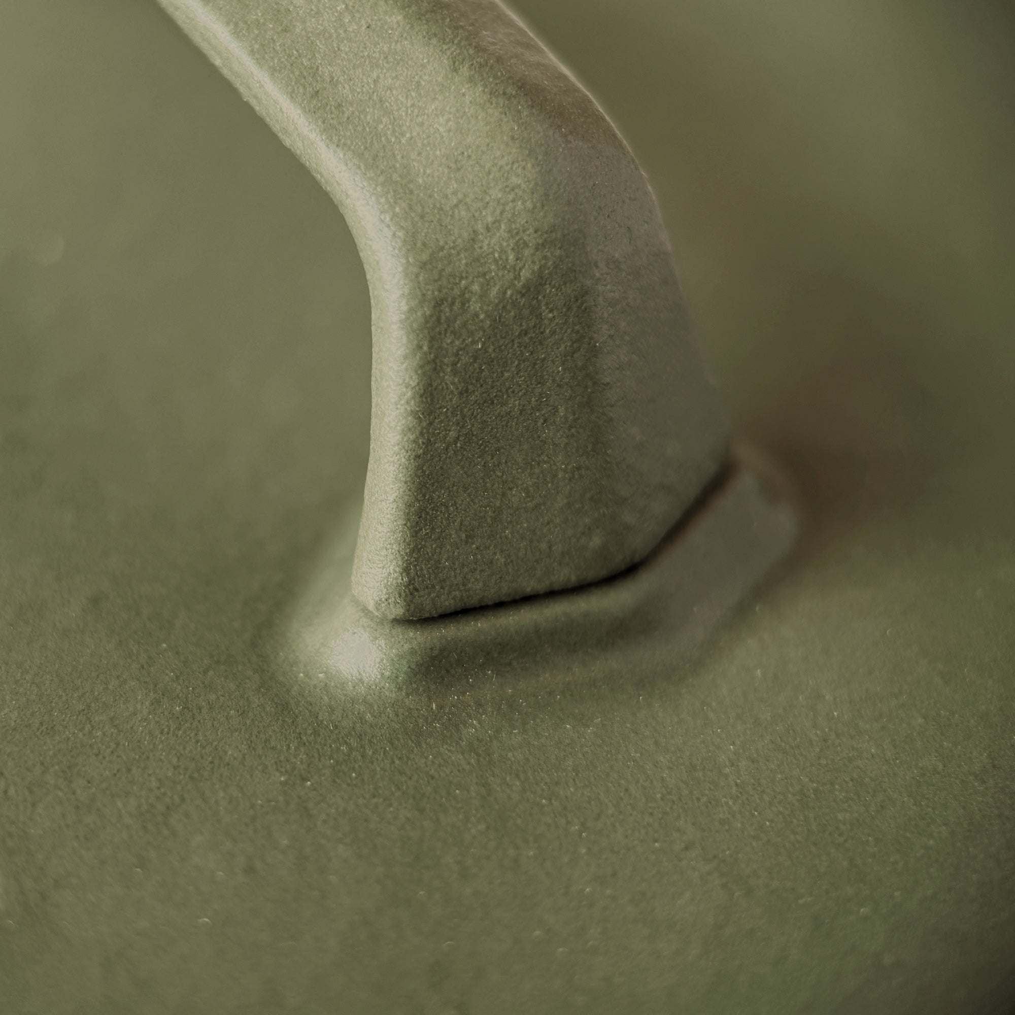 20cm Olive Leaf Satin Enamel Lil Legacy Pan & Lid